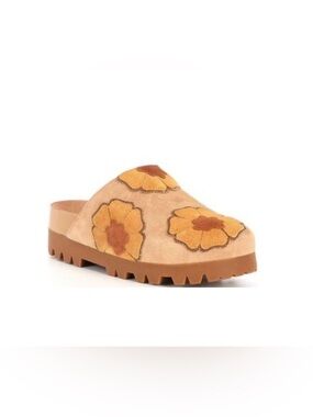 Chelsea & Violet Arden Suede Platform clogs Floral Patchwork Women’s Size 6 Boho